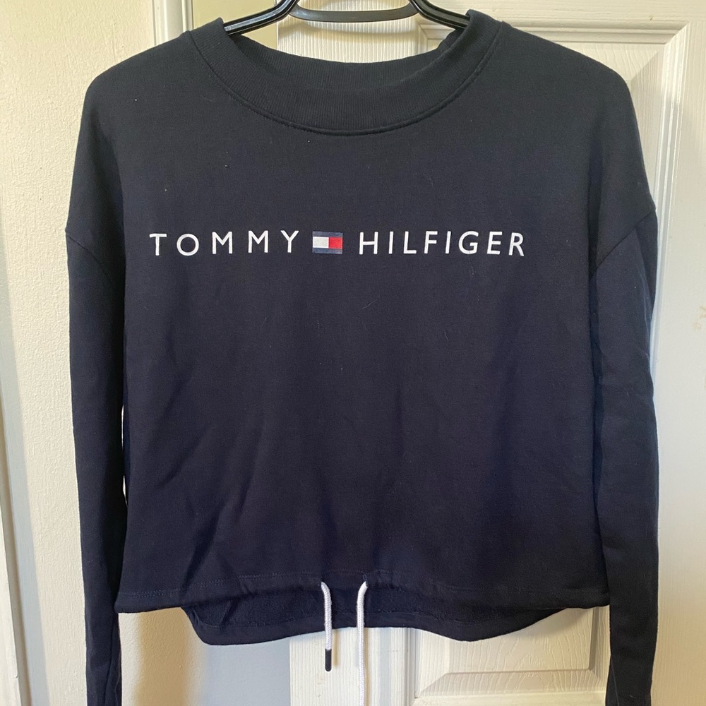 Tommy Hilfiger crop sweatshirt